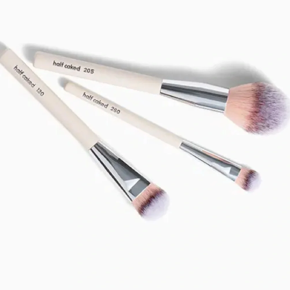 HALF CAKED The Essentials: Face Collection 3 Piece Brush Set